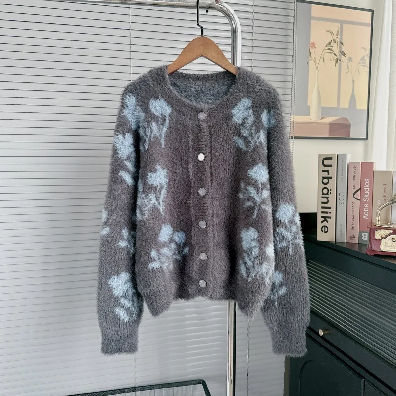

2025 Fall/Winter New Imitation Mink Fleece Floral Knitted Cardigan with Loose Lazy Style Sweater Top Woman Girl
