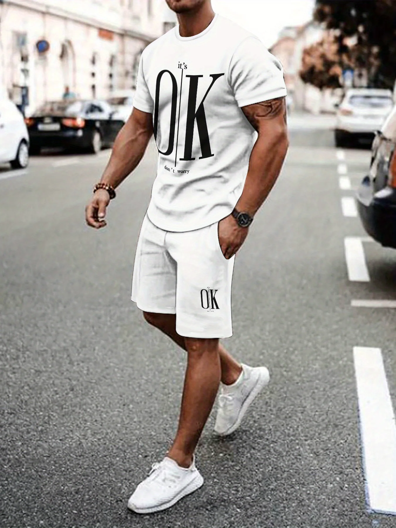 Men's Casual Sports Suit 3D Printed T-shirt Round Neck T-shirt and Shorts Large Size