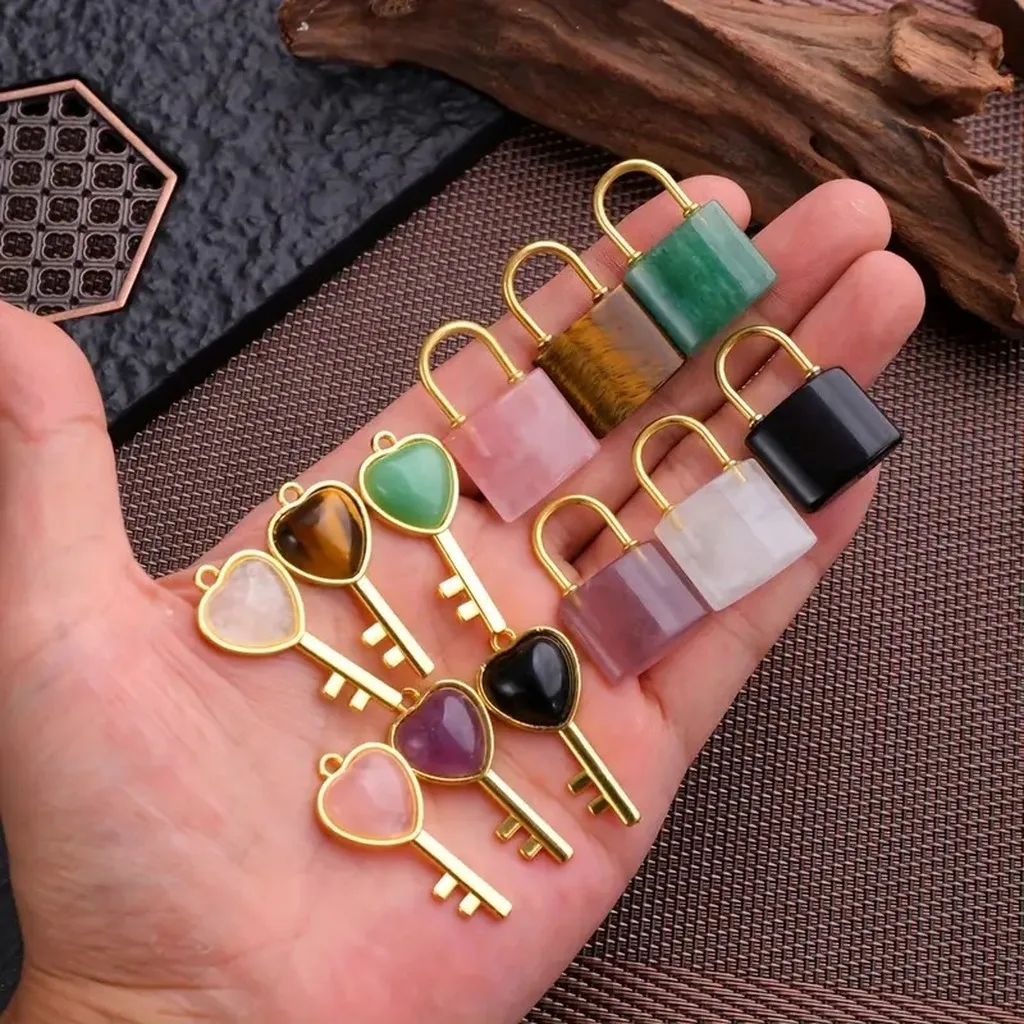 Natural Stone Pendant Trendy Lock Pendant Heart Key Pendant Polished For Valentine'S Day Gift Couple Outing Daily Wear