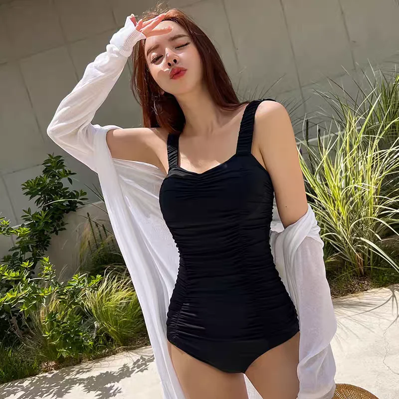 Conservative One-Piece Swimsuit for Women New Model Thermal Spring Bathing Slimming Belly Covering Swimming Costume Retro Bikini