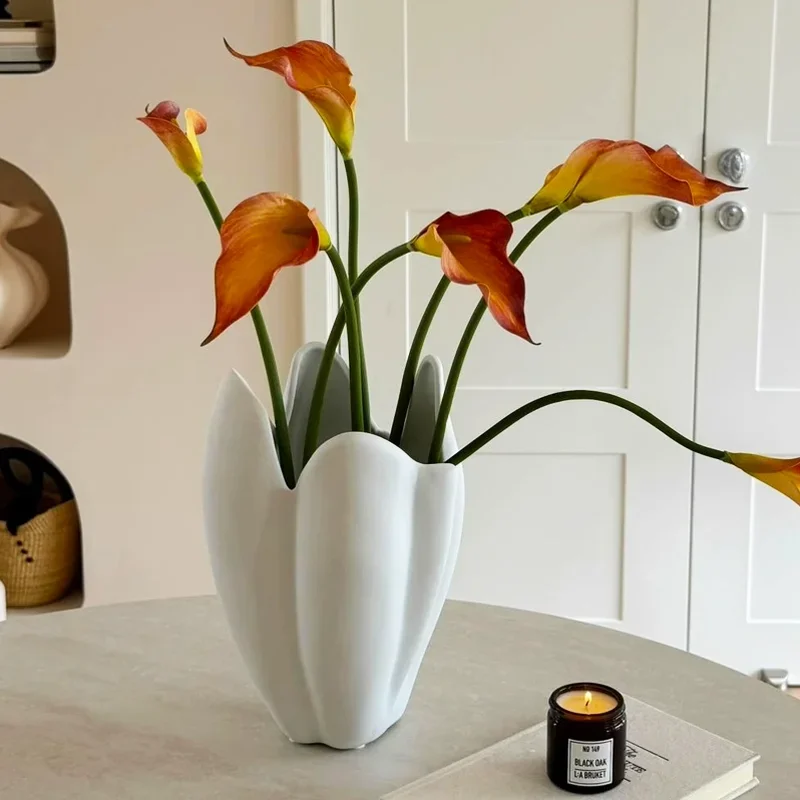 Frosted Ceramic Vase Artificial Horseshoe Lotus Flower Arrangement Ornaments Home Cabinet Accessories Study Office Decoration