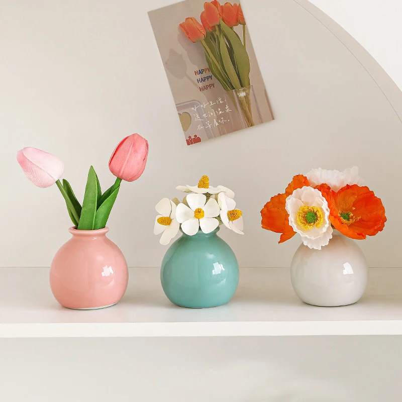 

INS Ceramic Vase Cute Small Vases For Flower Living Room Home Decorations Dining Table Decoration Accessories Decorative Vases