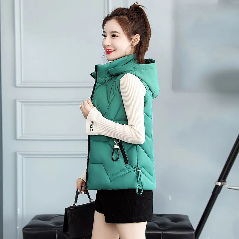 

2022New Autumn Winter Warm Down Cotton Vest Jacket Women Korean Sleeveless Parka Female Vest Hooded Short Waistcoat Jacket R2310