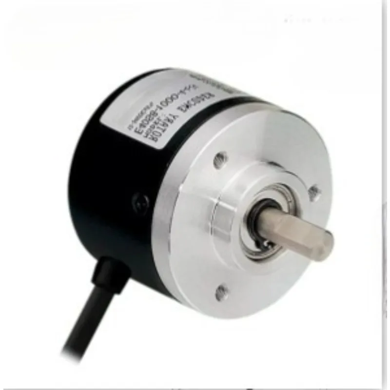 1PCS New Original Incremental Rotary Encoder E40S6-200-3-N-24 200 P/R 6mm Solid Shaft 12-24VDC Totem Pole Output
