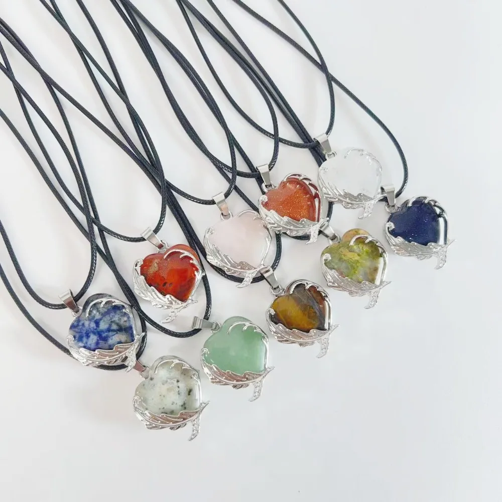 

Heart Leaf Natural Stone Pendants, Healing Crystal Necklaces for Women