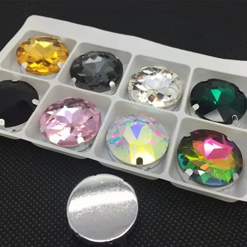 40pcs Sew On ALL Colors 27mm Baoshihua Round Glass Crystal Fancy Stone With Silver Claw Setting Big Sewing Glass Crystals