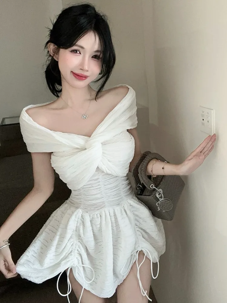 

Shoulder Bared Knotting Uneven Dress Women's Summer New One Shoulder Waist Slimming A-Line Skirt Sweet Style High Waist Short...