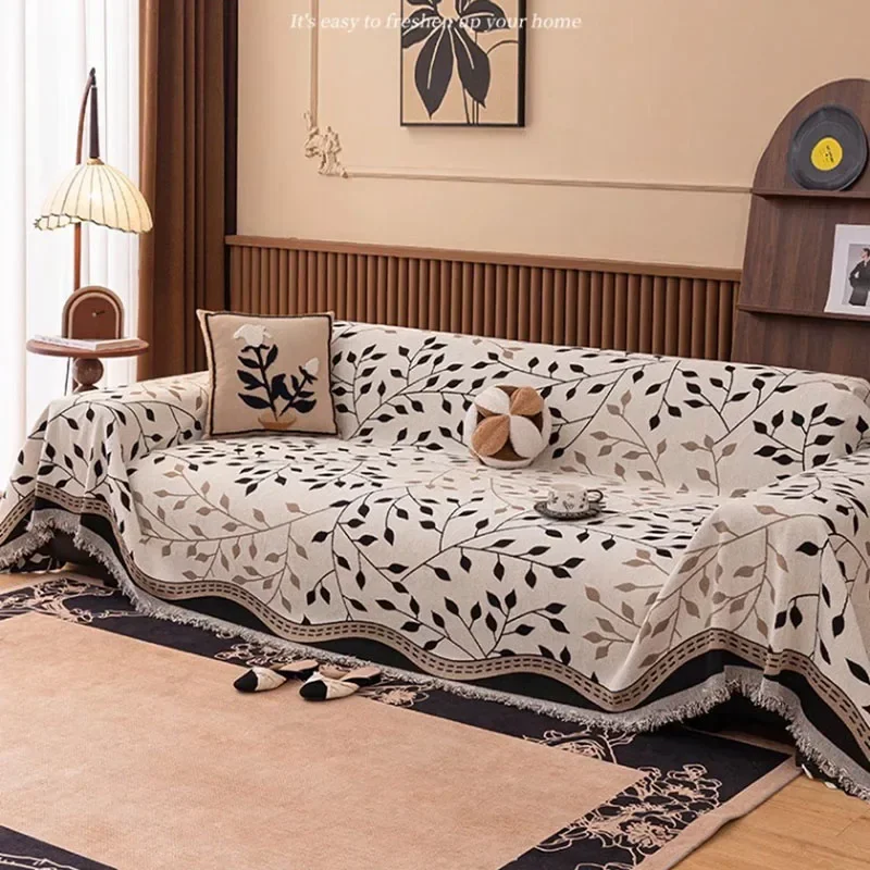 French Leaf Printed Sofa Towel with Tassels Skin-Friendly Chenille Knee Blanket for Office Multifunctional Dustproof Sofa Cover