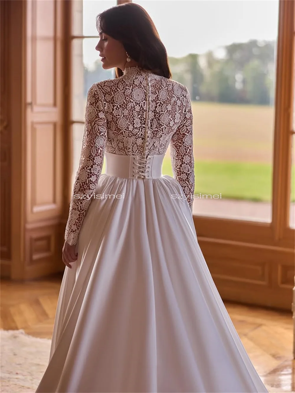 Robe de mariée trapèze élégante, col haut, jupe en Satin et dentelle, robe de mariée personnalisée à manches longues