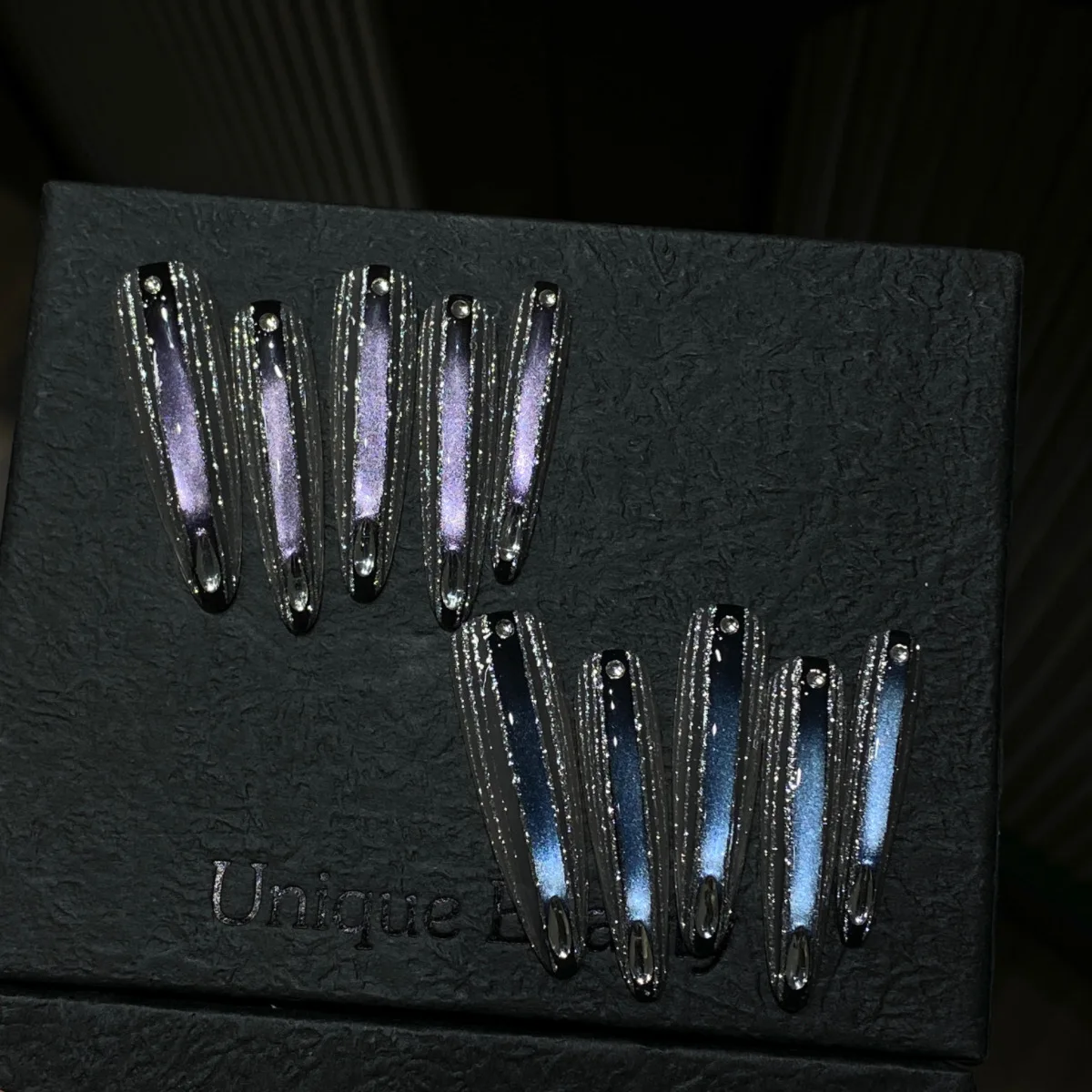 Handmade Press On  Nails Nails AB Style Silver Brushed Sparkling Starry Sky Manicure Advanced Cat Eye Wearable Manicure view 2