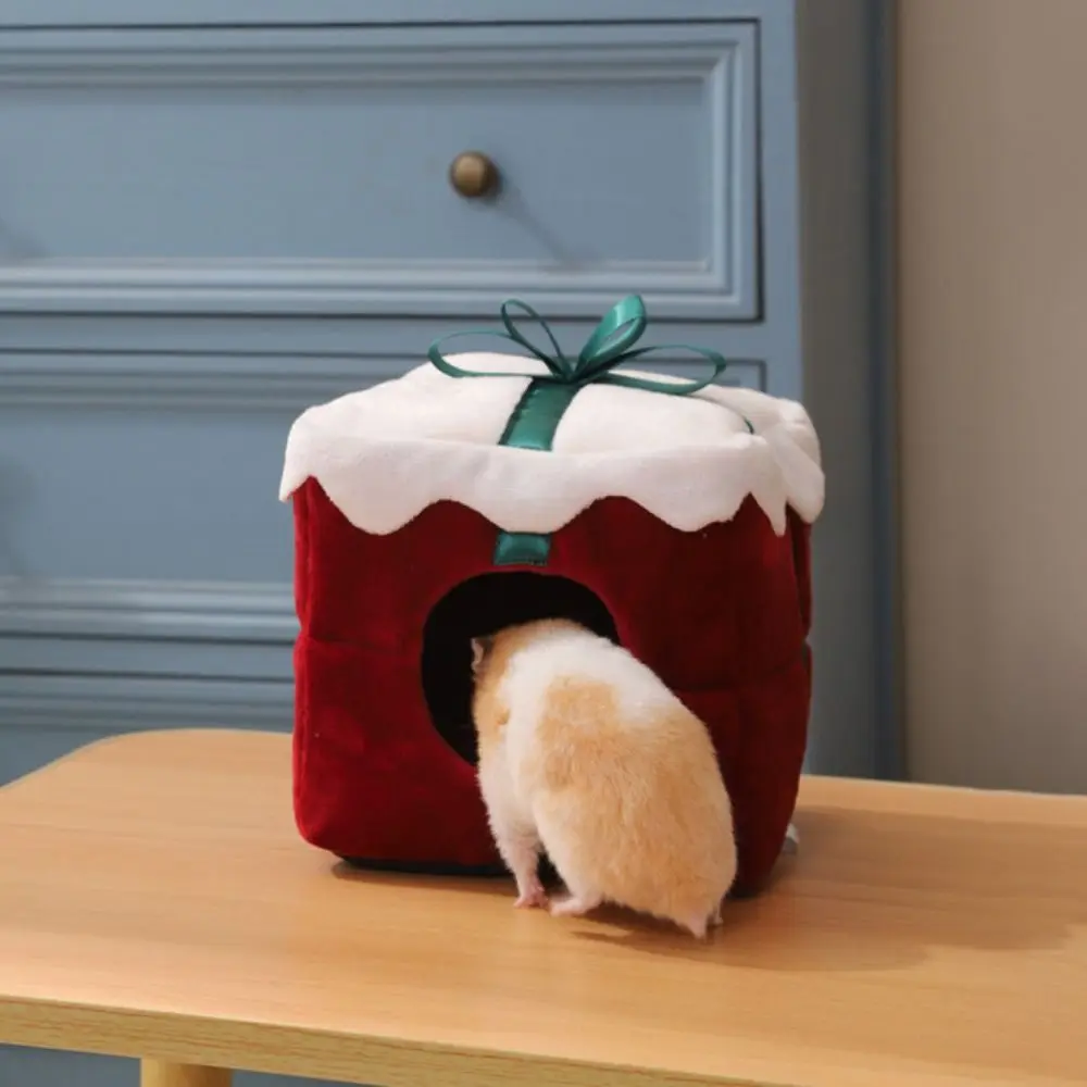 Parrot Nest Gift Box Shape Christmas Hamster Nest Soft Comfortable Hamster House Foldable Warm Hamster Hideout Cave Christmas