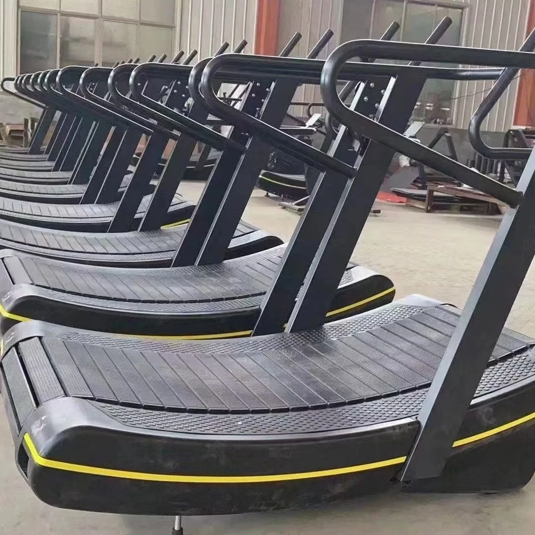 جهاز سير منحني لصالة الألعاب الرياضية التجارية غير الكهربائية لعام 2025 - آلة تشغيل يدوية ميكانيكية ذاتية التوليد لمراكز اللياقة البدنية