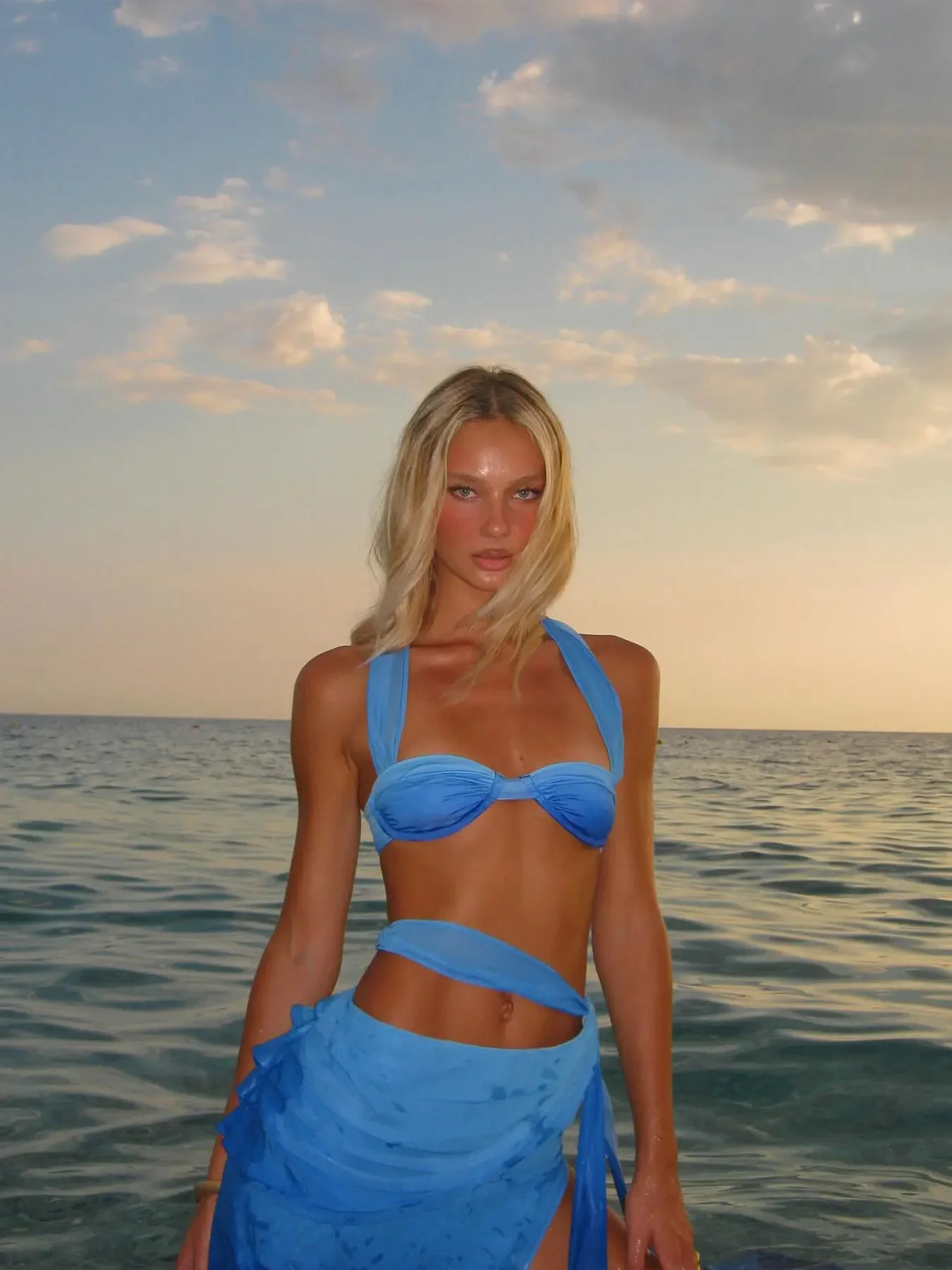 Costume da bagno bikini blu da 3 pezzi con gonna Costume da bagno bikini brasiliano da donna con gonna a linea estiva femminile