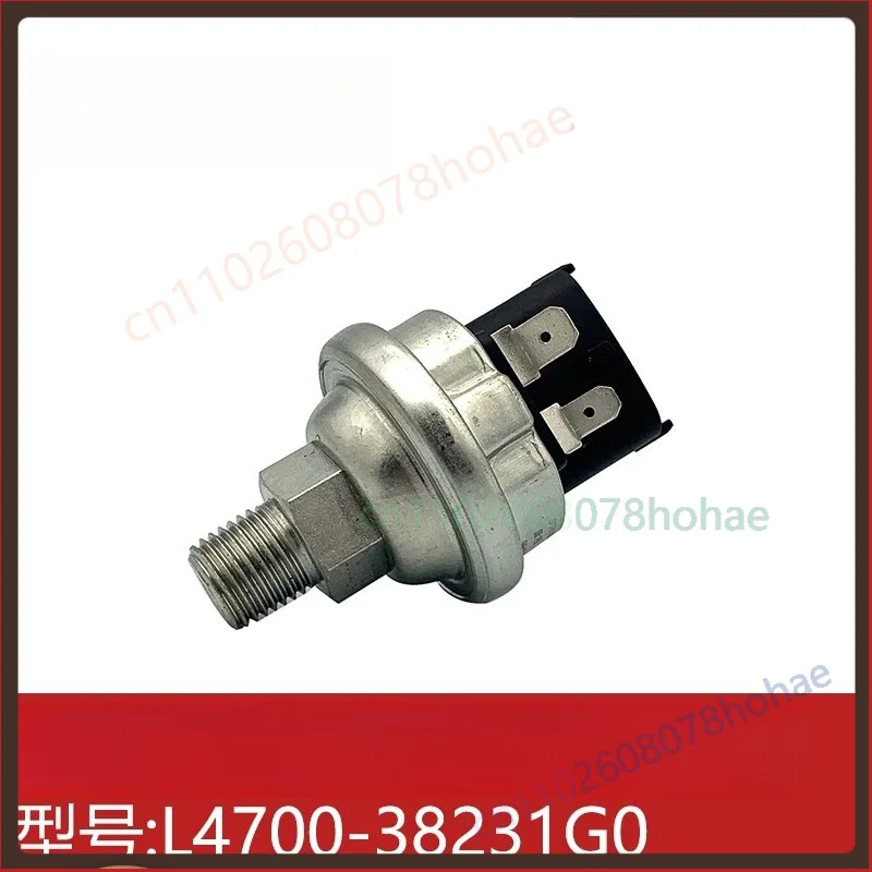 For Yutong Bus Engine Oil Pressure Sensor FC5YA‑L4700‑38231G0 Engine Induction Plug Parts