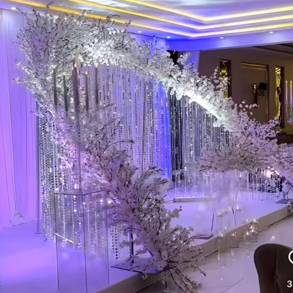 White Frame Wedding Event Background Decoration Hollow Metal Curve Shape Transparent Design for Parties And Celebrations