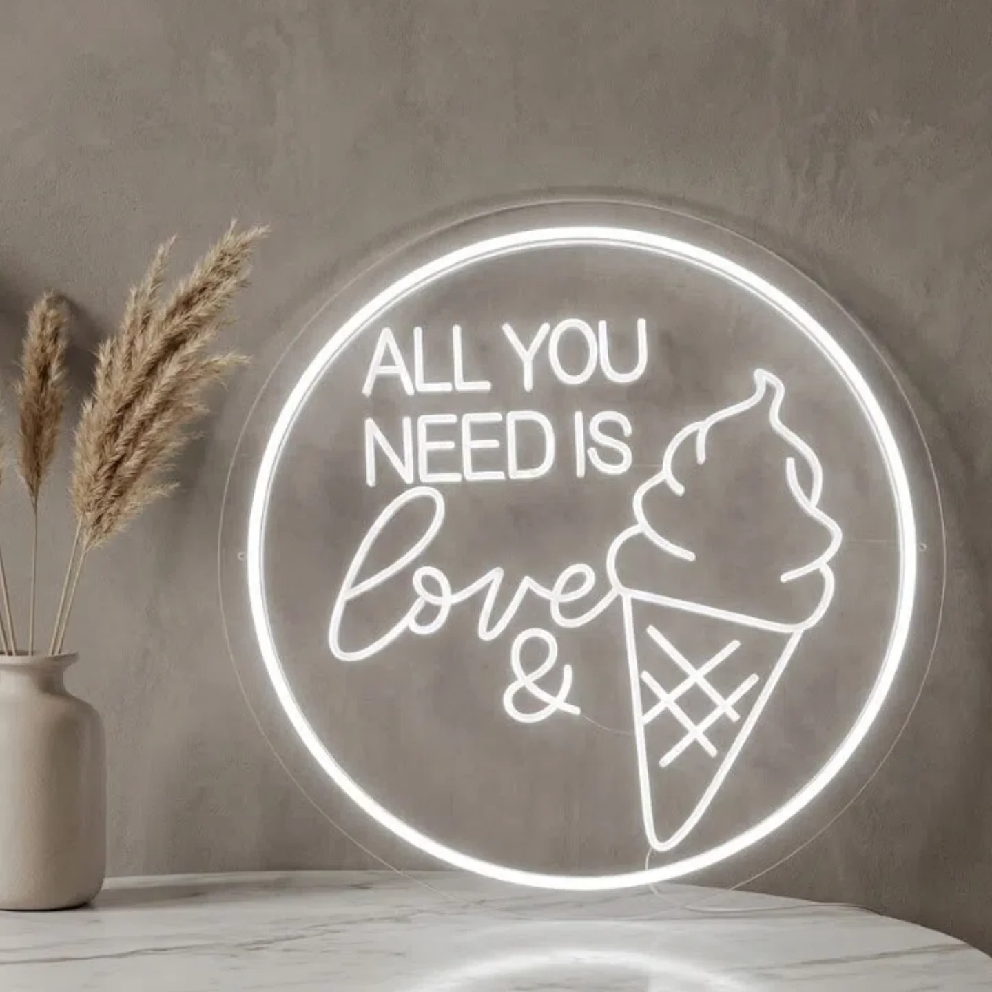 

Неоновая вывеска LED «Сладкая любовь и мороженое», 3D-резная настенная табличка для кондитерской, кафе, бара с джелато, современного дома, кухни, художественного декора