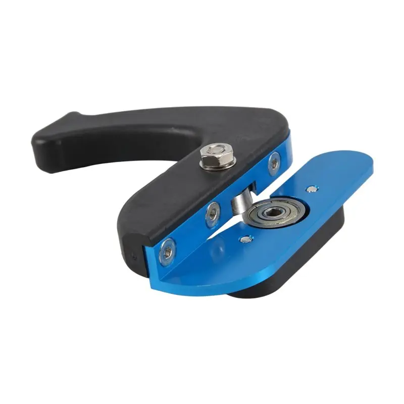 

Инструмент для снятия фаски с гипсокартона и гипсовых плит с эргономичной ручкой для безопасной и эффективной работы - AT64