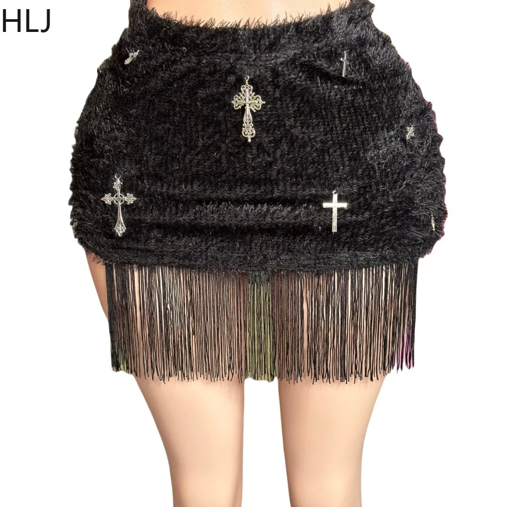 HLJ Black Sexy Y2K Punk Streetwear Women Chain Lace Up Slim Tube And Fur Tassels Mini Skirts Two Piece Sets Fashion 2pcs Outfits