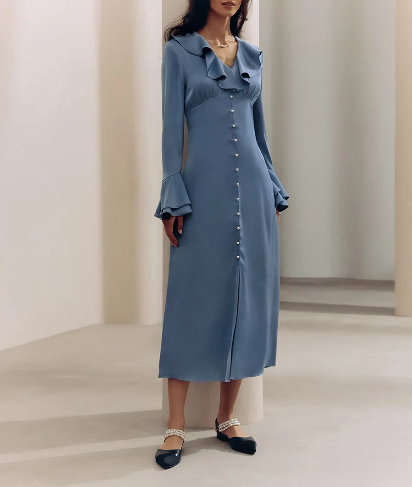 

French Imitation Acetic Acid Color Ding V-Neck Flared Sleeve High Waisted Ruffle Edge Dress