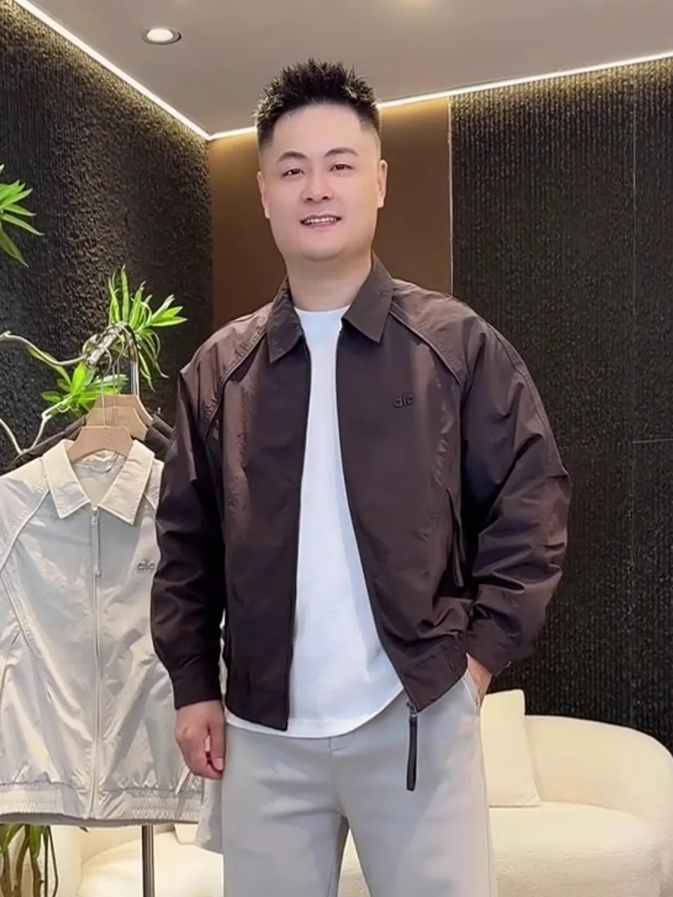 

Весенне-осенняя модная рабочая одежда с вышивкой, мужская модная лоскутная одежда, свободный повседневный топ на молнии, длинный све