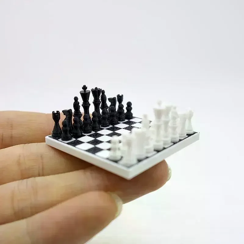 1 Set 1: 12 Dollhouse Mini Simulation International Chess Model For Children Miniature Chessboard Life Scene Decoration
