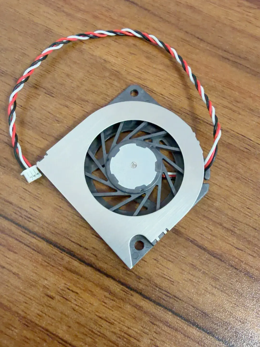 YY4505H05S 5V 0.15A 3-wire ultra-thin cooling fan