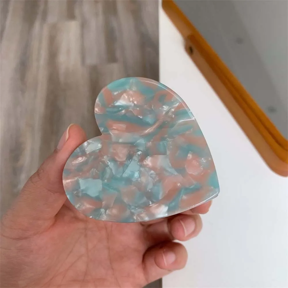 

Hair Clip Elegant Heart Shark Clip Acrylic Korean Style Acetic Acid Hair Claw Contrast Color Waterproof Plaid Hair Claw Work