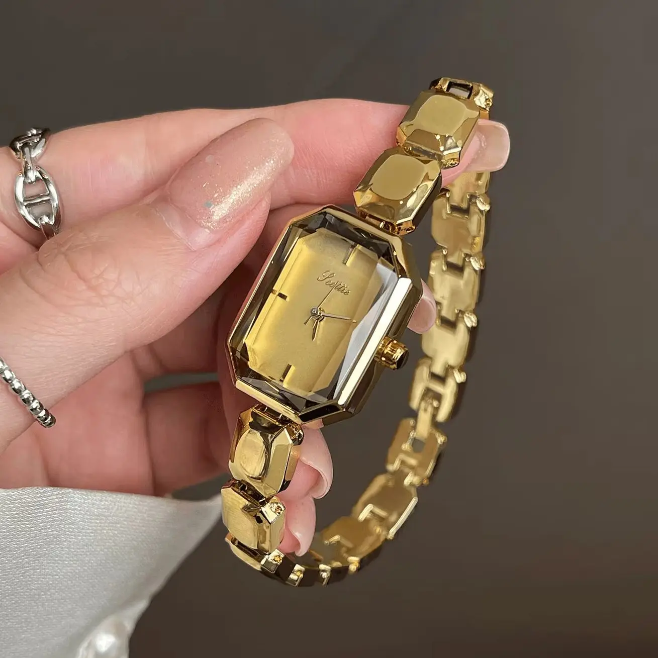 Luxury Fashion Square Women Watches Waterproof Stainless Steel Wristwatch High-end Female Quartz Watch Elegant Ladies Dress Gift
