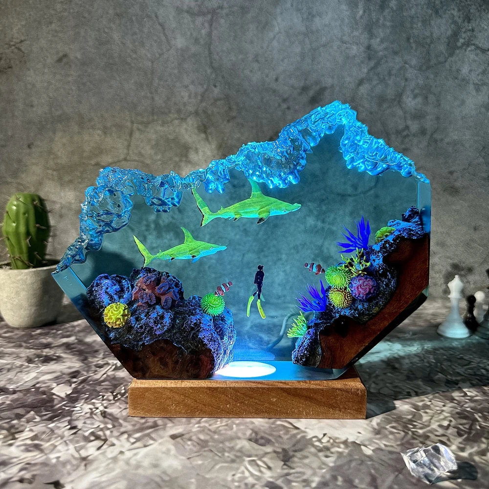 アンダーウォーターワールド生物樹脂テーブルライトクリエイティブアート装飾ランプサメ難破船テーマナイトライトUSB充電