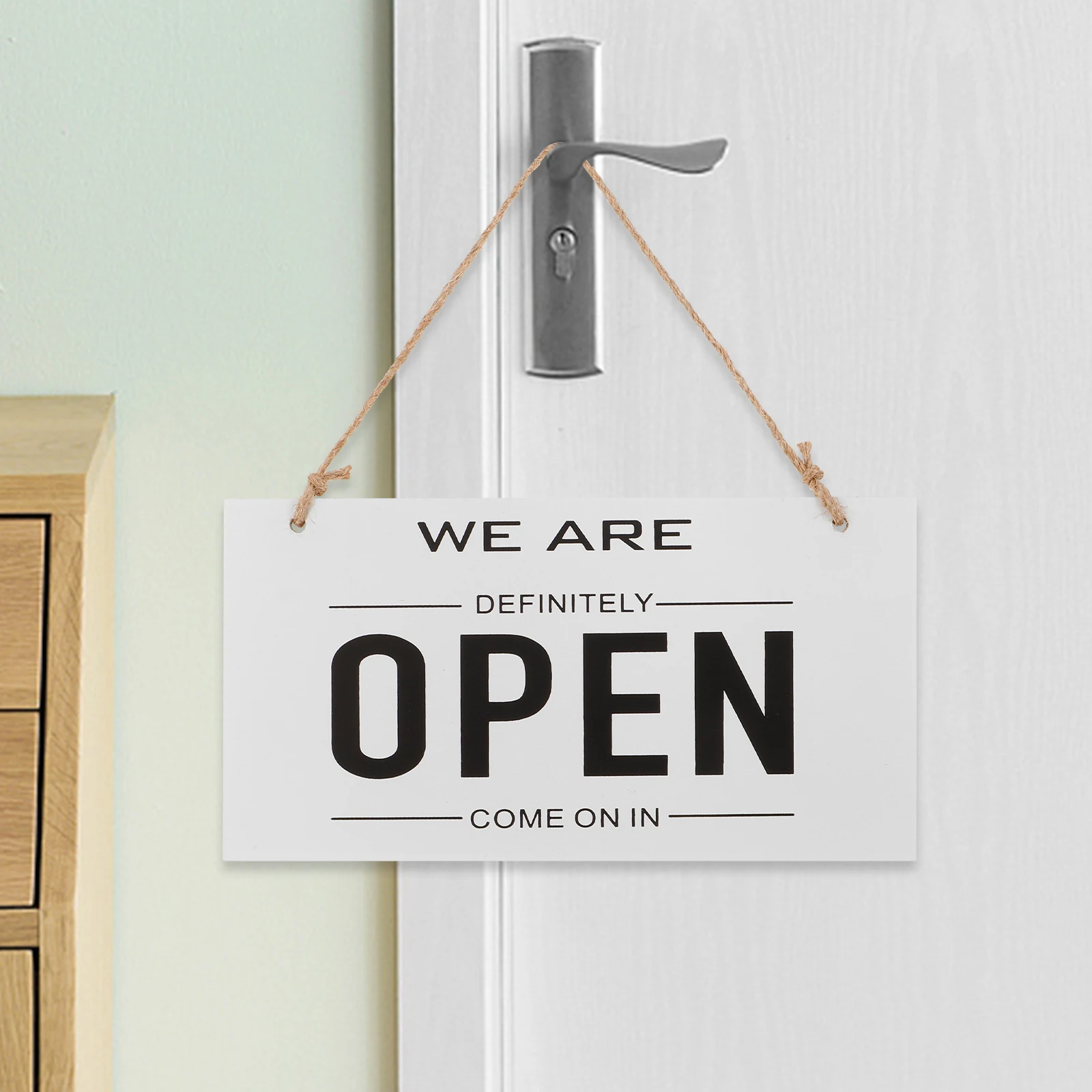 

Double-Sided Wooden Open Closed Sign Simple White Hanging Store Sign Front Door Rustic Decor Outdoor Business Door Decoration