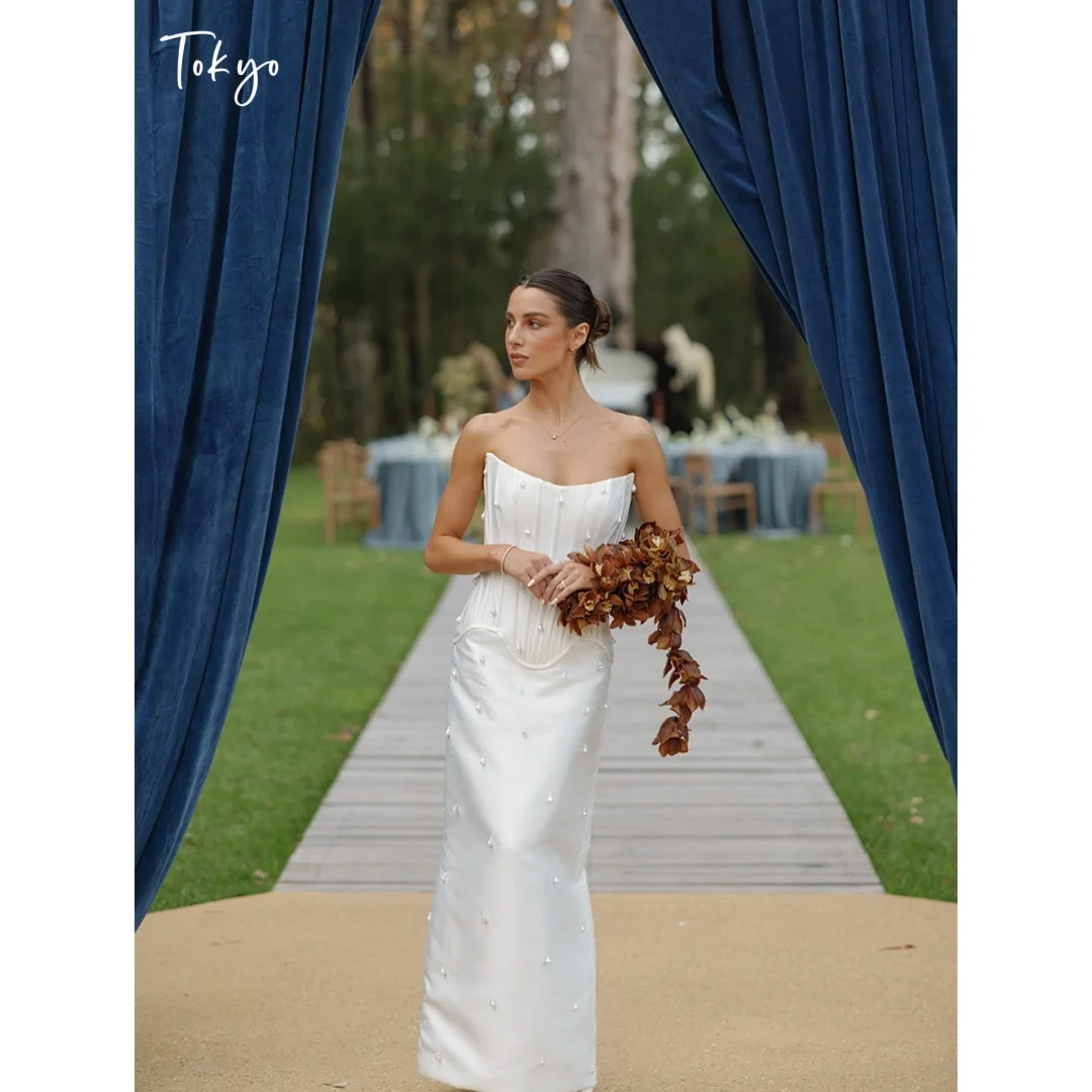 Tokyo Custom Strapless Pearl Decorated Satin Wedding Dress Fitted Floor Length Wedding Gown Elegant Bridal Formal Evening Outfit