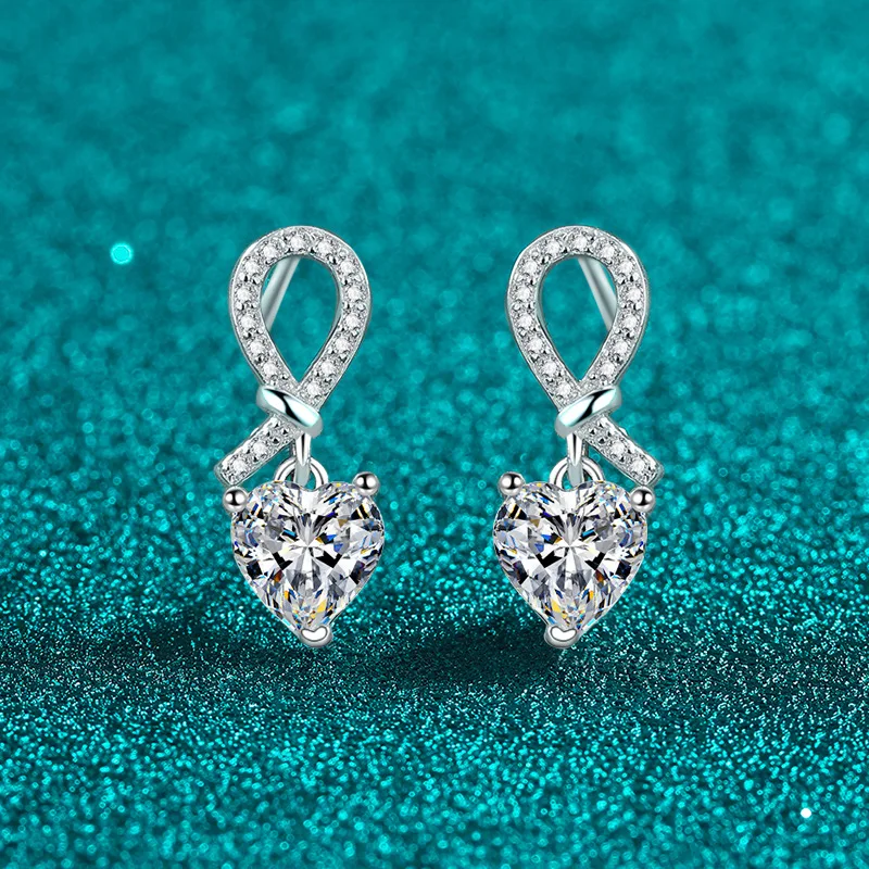 Elegant PT950 Platinum Fashionable 1-carat Moissanite Stud Earrings, Sweet Rope Knot Heart Diamond-studded Dangle Earrings
