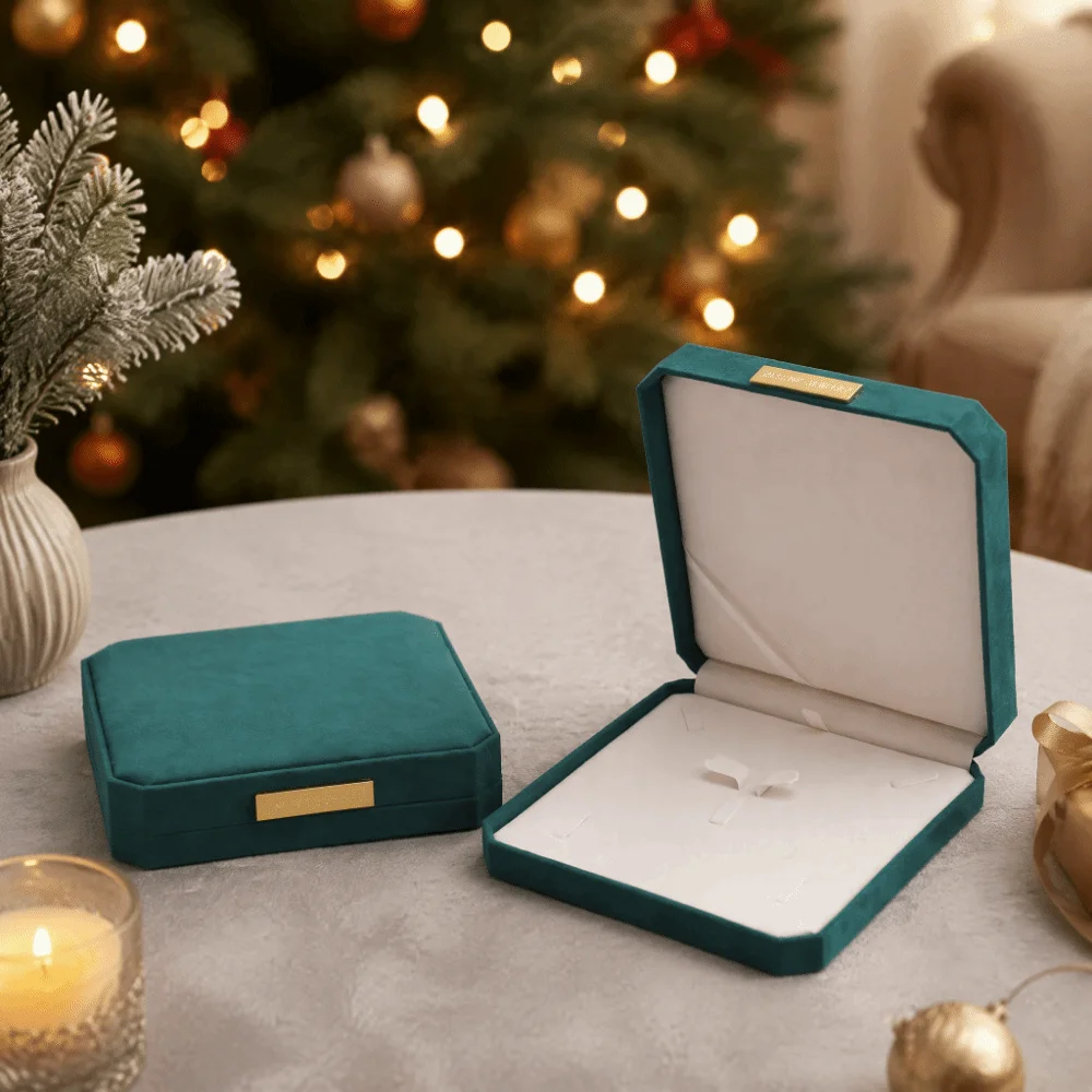 Large Capacity Jewelry Set Box Multifunction With Lid Jewelry Storage Box Square Shape Suede Like Material
