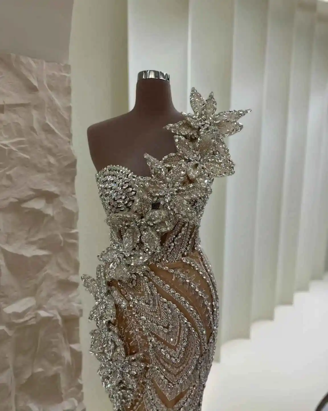 Luxury Champagne Mermaid Evening Dress Sequins With One Shoulder Lace Tassels Princess Full Sleeve Customized Vestidos De Novia