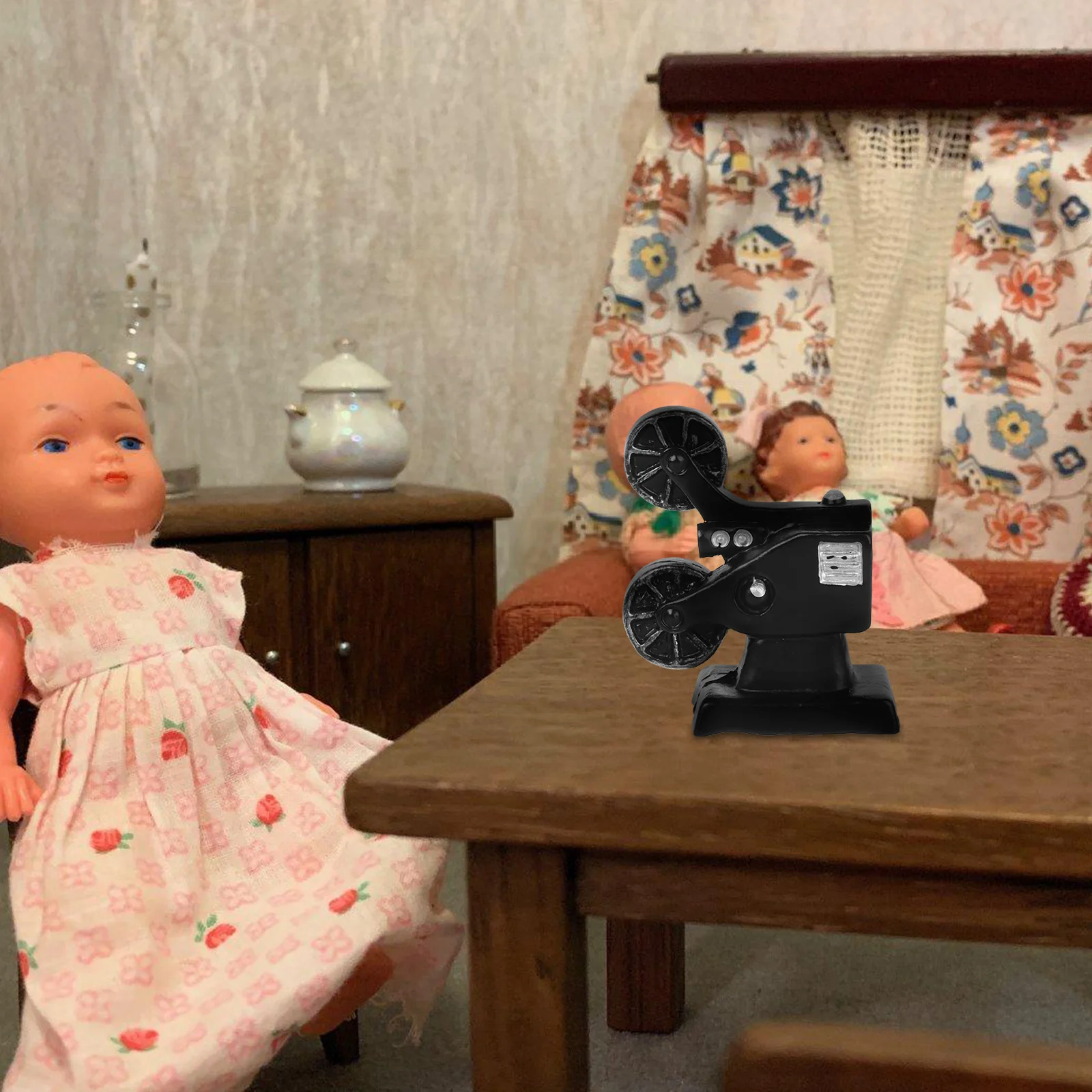 

10Pcs Vintage Projector Mini Resin Movie Film Ornament Home Decor Lifelike Adornment Compact Design Decor