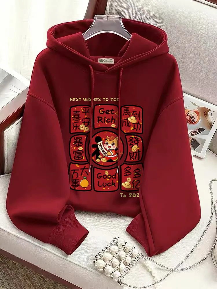 

Модная утепленная толстовка с капюшоном, женская зимняя куртка красного цвета, новинка 2026 года, трендовая верхняя одежда в стиле зодиакальных животных