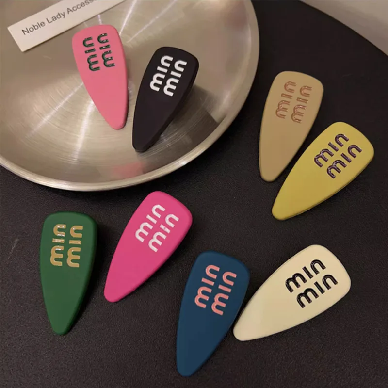 

Красочные заколки-уточки для волос для женщин, металлические зажимы для челки, модные инструменты для разделения прядей, популярные аксессуары для волос в Instagram