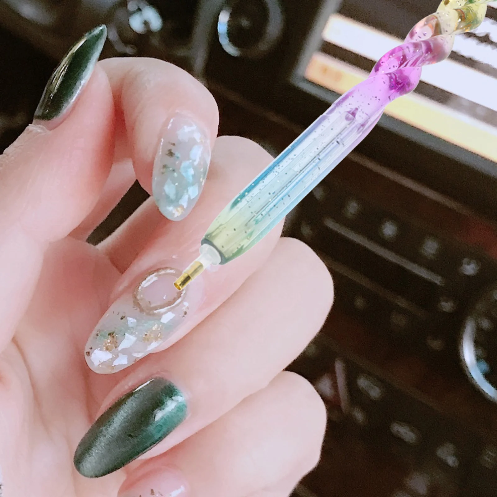 

4Pcs Point Drill Pen Lightweight Plastic ABS for DIY Manicure Nail Art Reusable Gems Picking Tool Bead Picking Pen Rhinestones