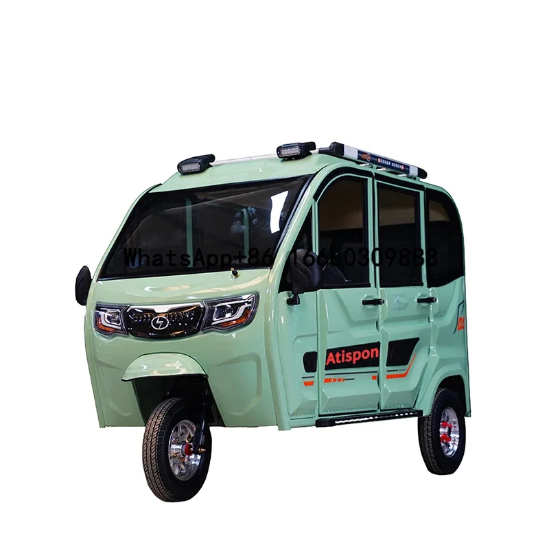 Best Selling Passenger Closed Electric Tricycle Enclosed Motorcycle  Rickshaw Gas Tricycle Taxi Moto