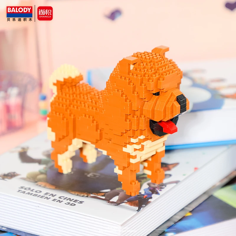 Miniature small-piece assembly building block toys featuring Huskies, Chow Chows, Bulldogs, Poodles, and Schnauzers. These assembly building block models are perfect for pet lovers and make great home decorations and g