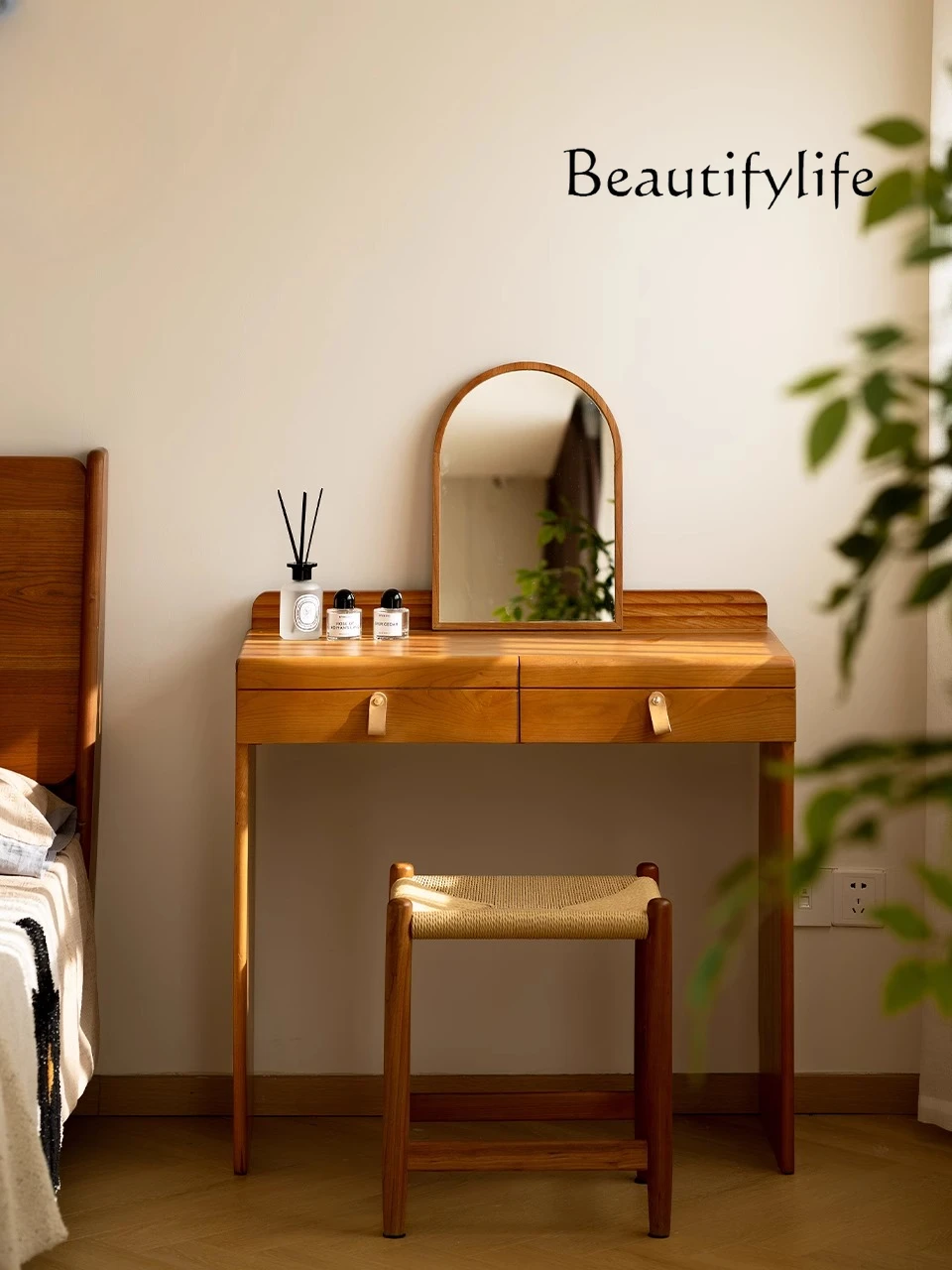 Modern simple dresser Solid wood retractable cherry wood small apartment bedroom makeup table