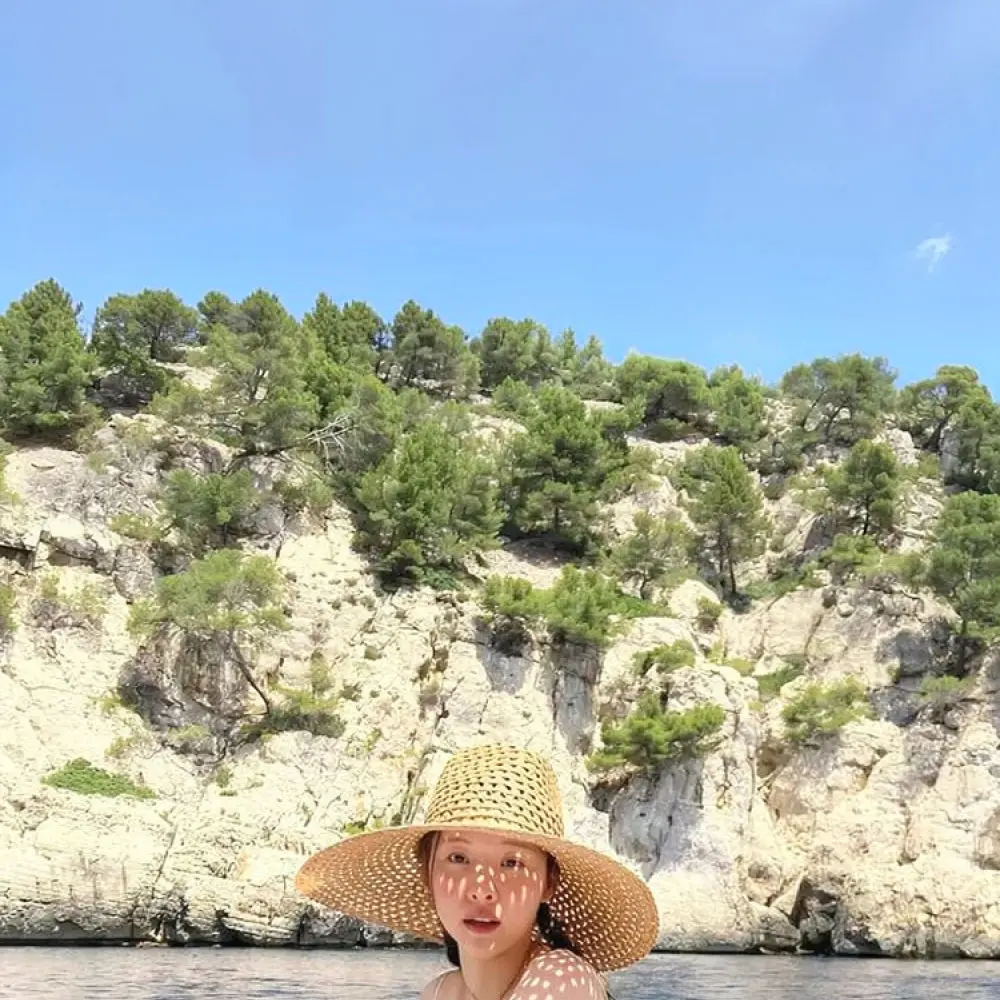 Women Wide Brim Straw Fedora Hat Summer Breathable Sun Protection British Vintage Style Beach Vacation Elegant Cap