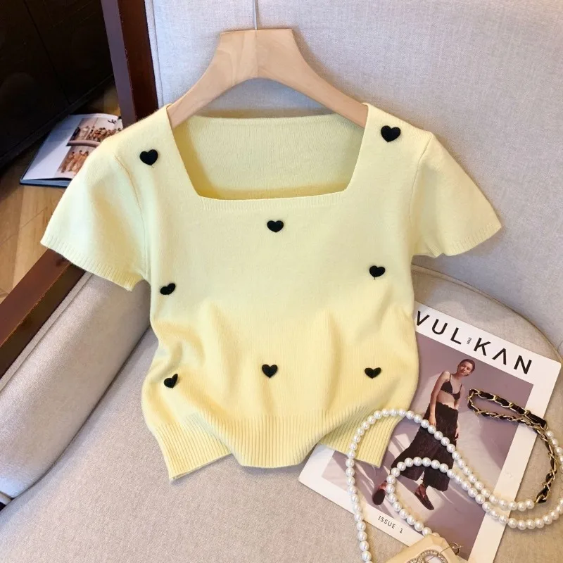 

Top T-shirt Women Summer Knit Square Neck Short Sleeves Designer Heart Print Sweet Cropped New Comfortable Versatile Distinctive