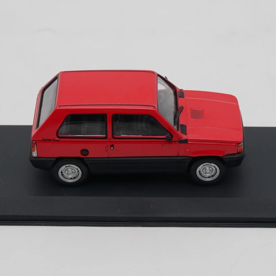 Ixo 1:43 Ist Fiat Panda Diecas Car Model Metal Toy Vehicle