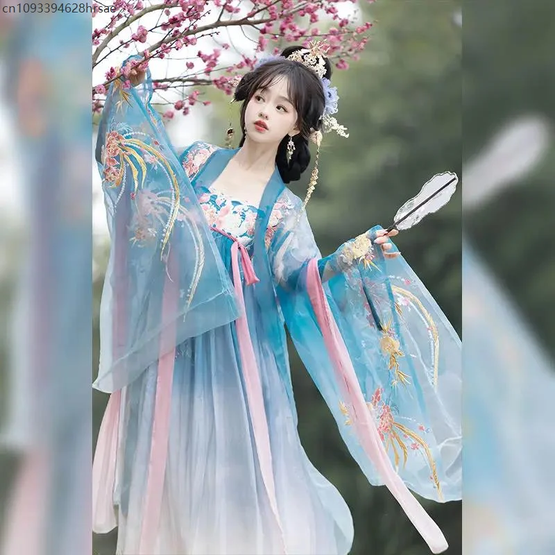 

Ancient Chinese heavy industry embroidery Hanfu dress chest-length big sleeve shirt retro elegant temperament fairy dance dress