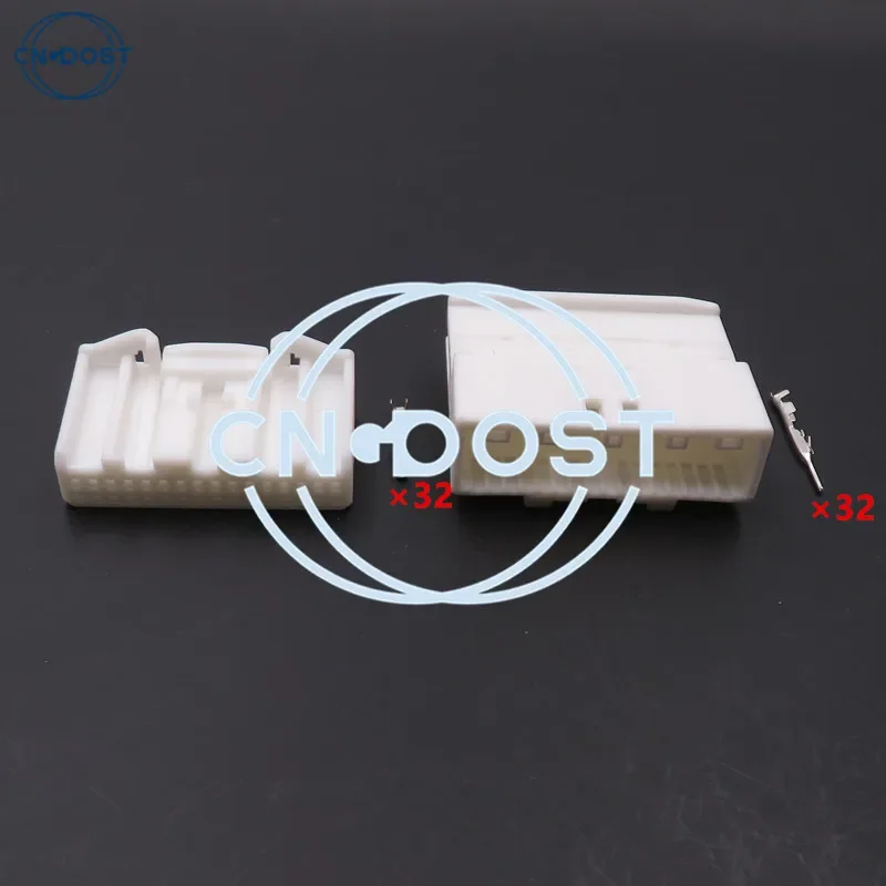 1 Set 32 Pin Automotive Navigation Central Control Instrument Electrical Plug AC Assembly Auto Car Connector 1318747-1 1612268-1