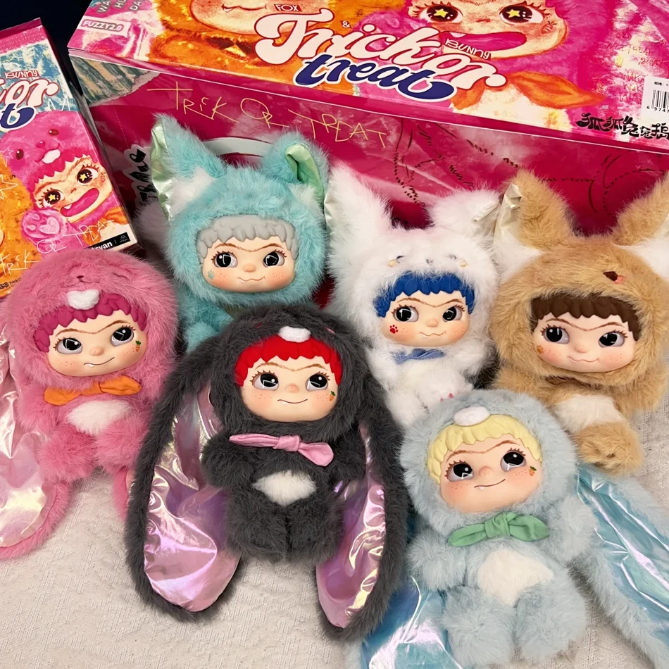 

Wakuku Fox & Bunny Trickor Treat Blind Box Cute Wakuku Action Figure Mystery Box Fox Bunny Anime Doll Keychain Suprise bag Toys