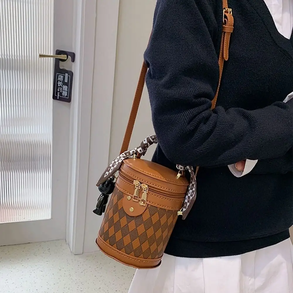 جديد بو الجلود حقيبة طويلة أسفل اليدوية أسفل حقيبة كروشيه حقيبة الملحقات DIY بها بنفسك اليدوية بلون حقيبة المواد حقيبة