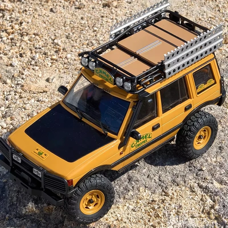 Fms Camel Cup 1:24 professionnel Rc télécommande véhicule tout-terrain Simulation 4 roues motrices escalade en plein air modèle de carte courte