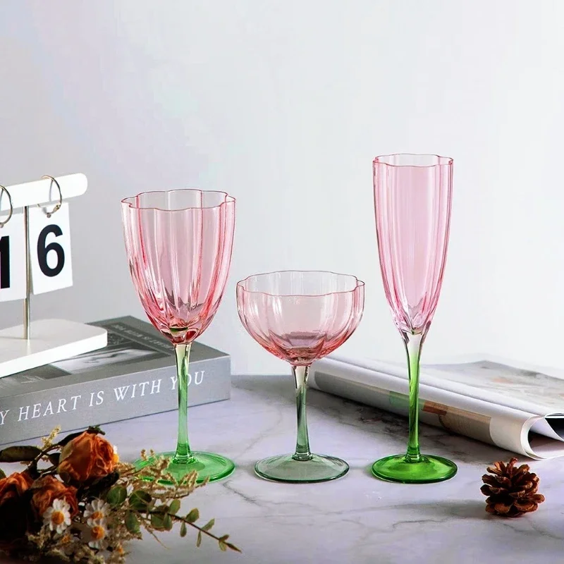 Vintage Pink Green Flower Red Wine Glass Colorful Gradient Integrated Glass High Footed Cup Restaurant Champagne Wine Cups
